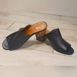 Made in Italy, Women's black leather sandals